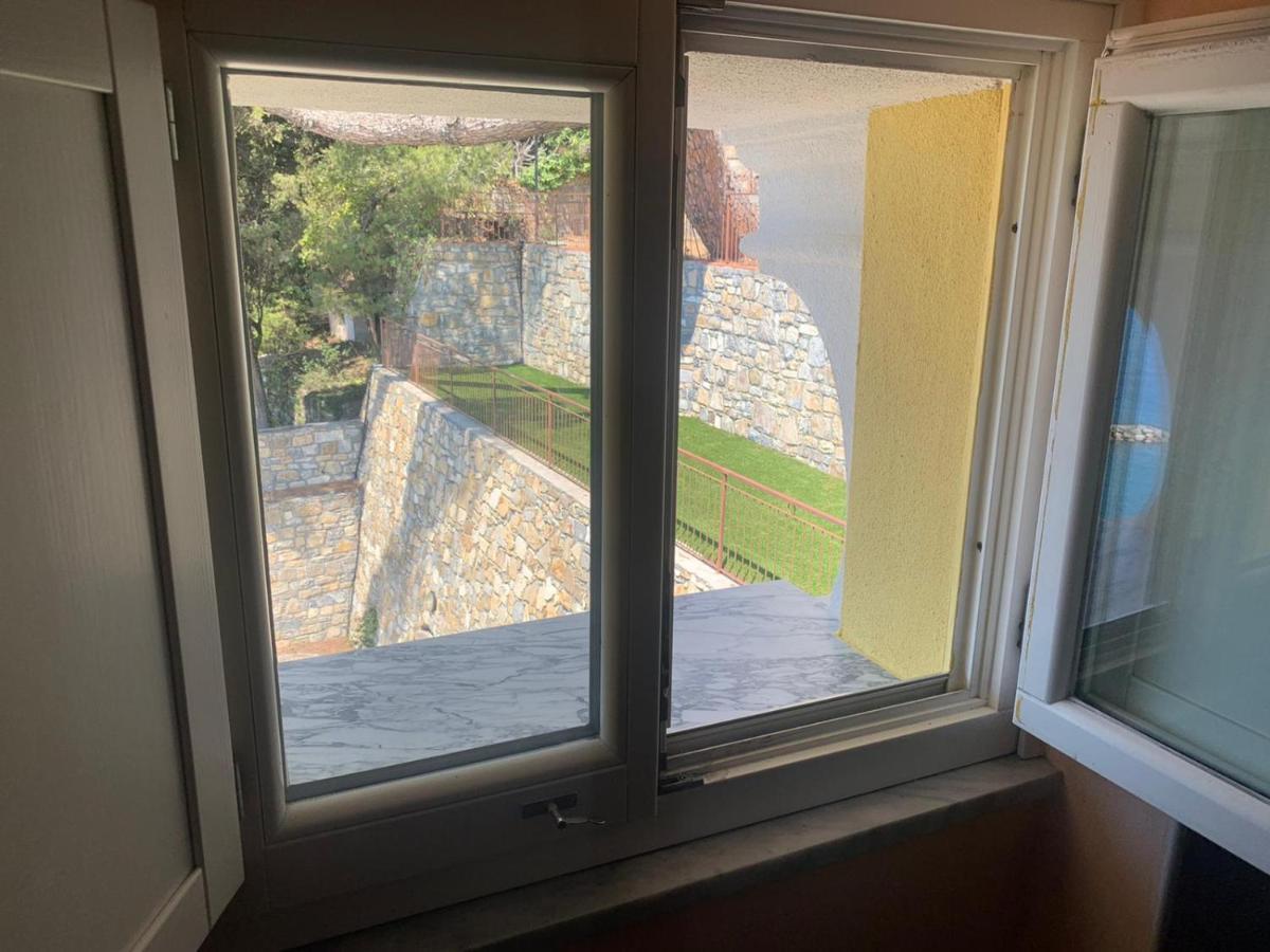 Ferienwohnung La Terrazza Nel Blu Imperia Exterior foto